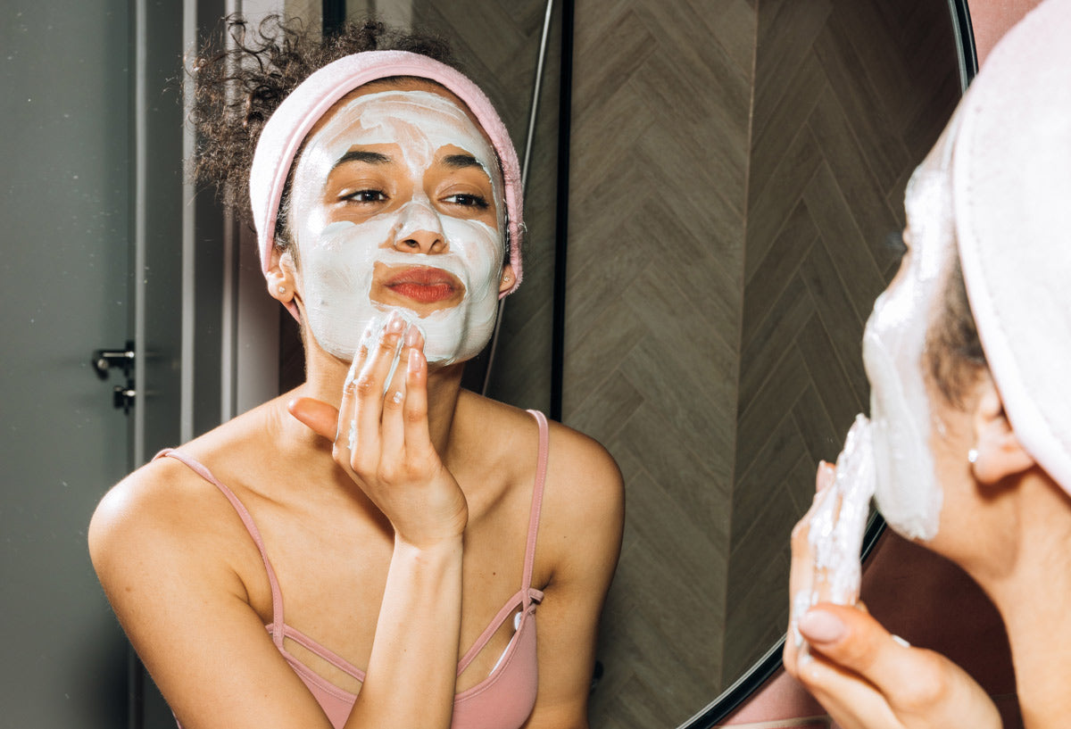 Hydrating Face Masks: 11 Recipes That Really Work